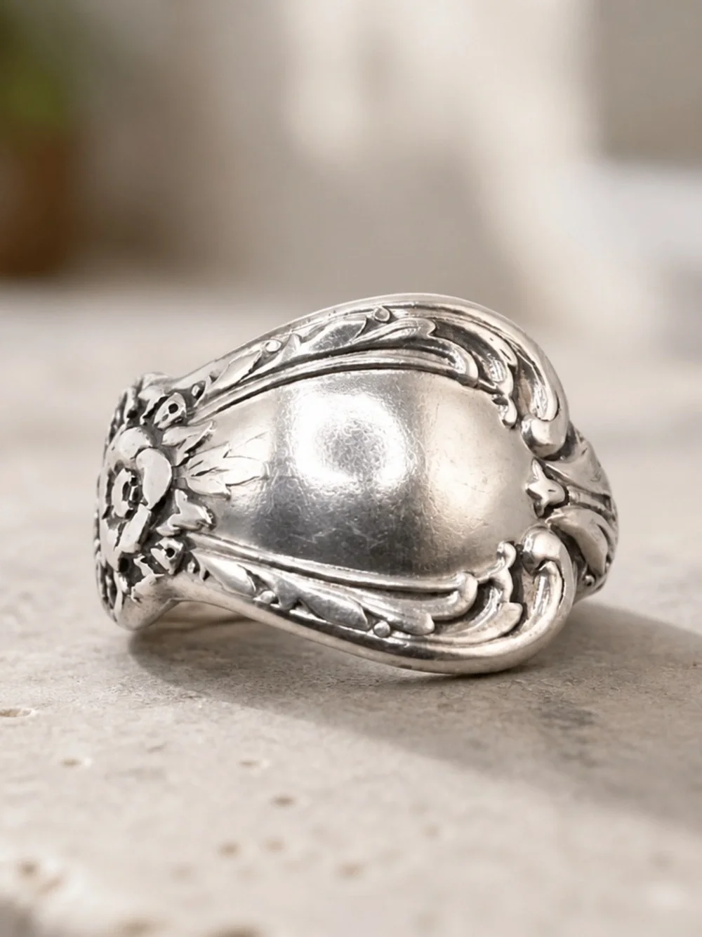 Size 6 Heritage signed Ornate Sterling Silver Spoon Ring - Classic Floral Design